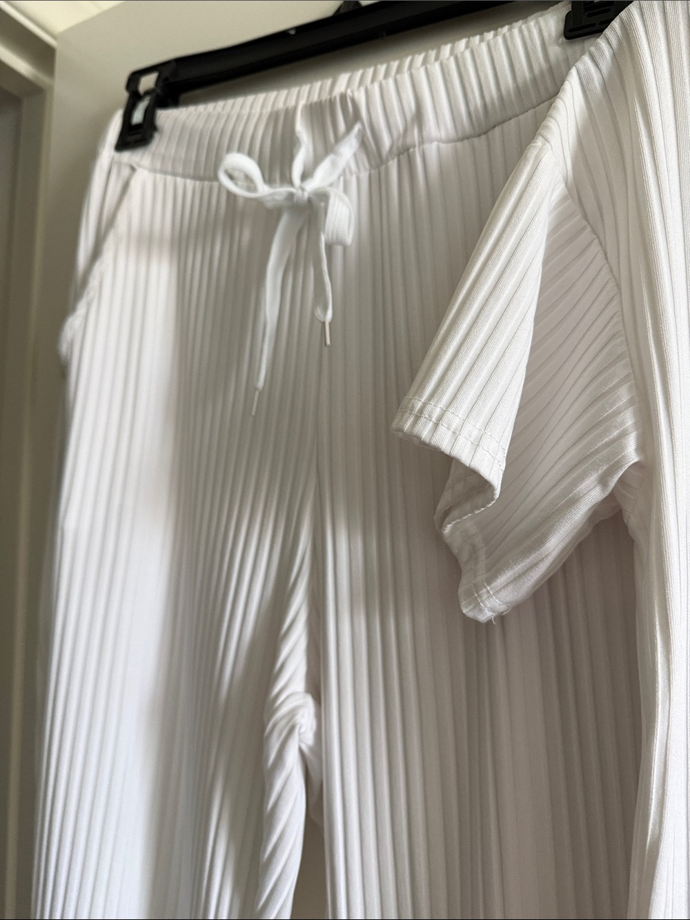 White Ribbed Two-Piece Lounge Set - Picture 3 of 6